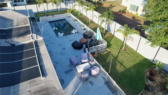 3233 TEAL AVENUE, Sarasota, FL 34232