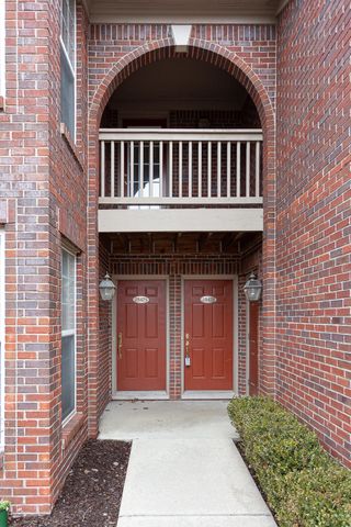 28471 Carlton Way Drive 92, Novi City, MI 48375