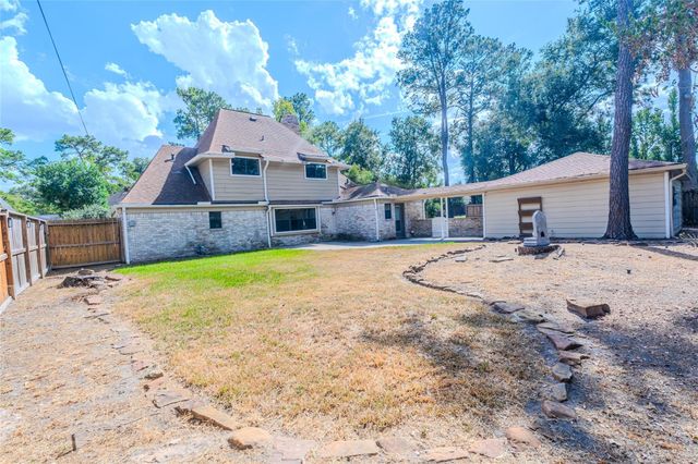 5938 Theall Road, Houston, TX 77066