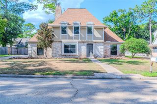 5938 Theall Road, Houston, TX 77066