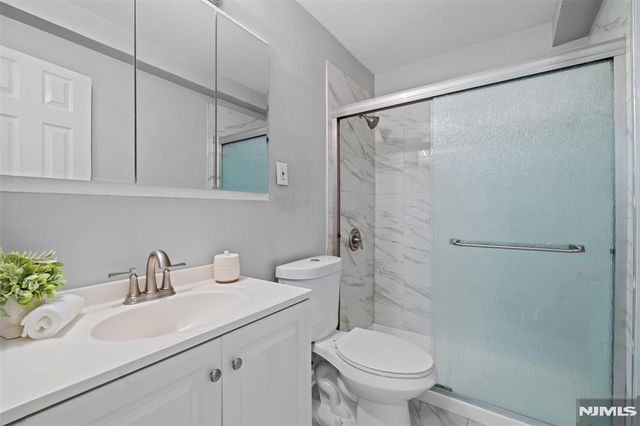 1225 John F Kennedy 9H, Bayonne, NJ 07002