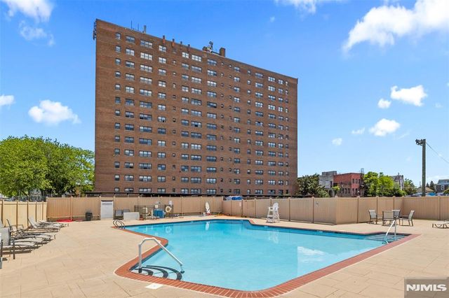 1225 John F Kennedy 9H, Bayonne, NJ 07002