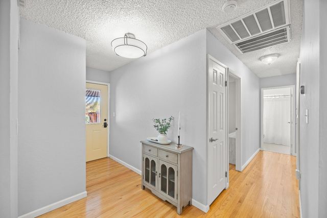 1251 Christian Valley Rd, Auburn, CA 95602