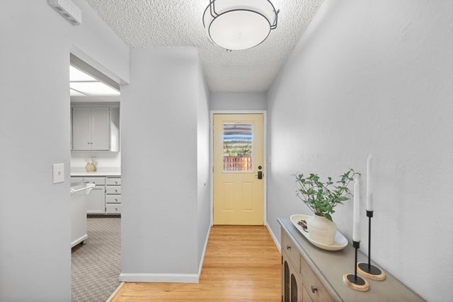 1251 Christian Valley Rd, Auburn, CA 95602