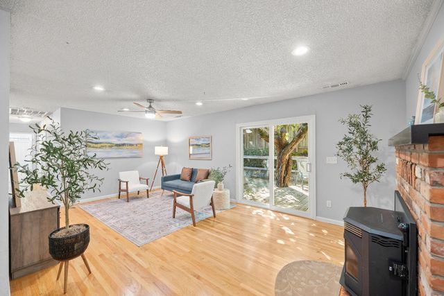 1251 Christian Valley Rd, Auburn, CA 95602