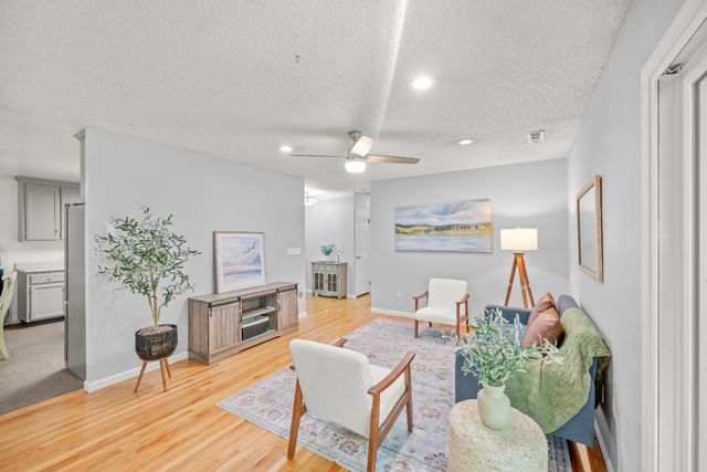 1251 Christian Valley Rd, Auburn, CA 95602