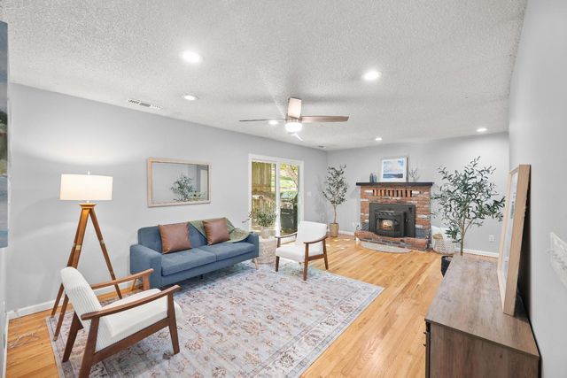 1251 Christian Valley Rd, Auburn, CA 95602