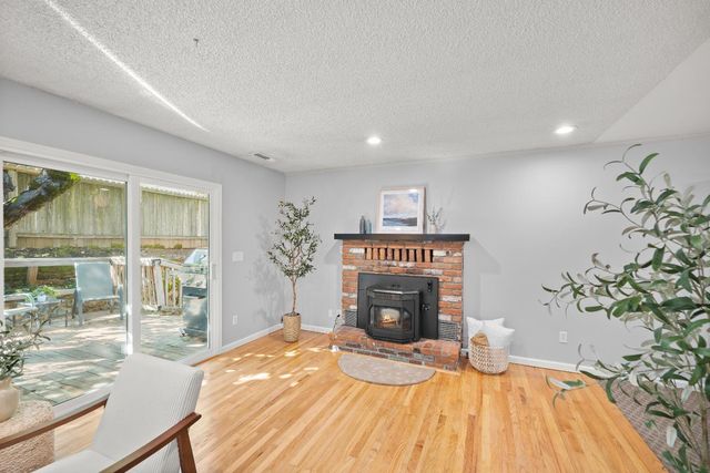 1251 Christian Valley Rd, Auburn, CA 95602