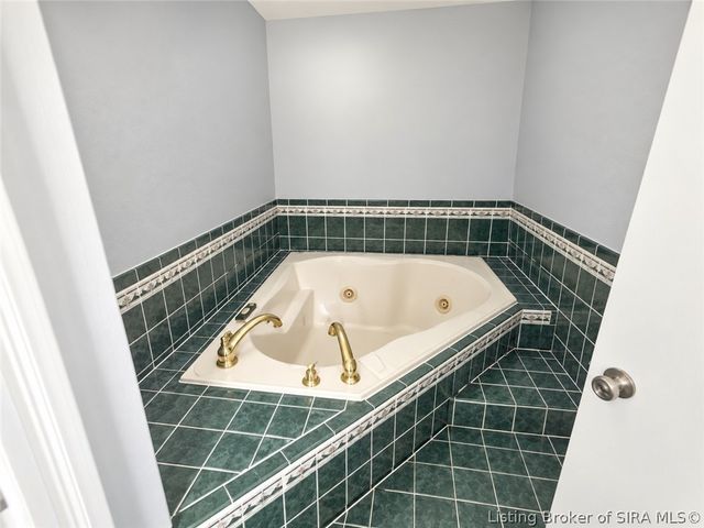 13305 Reisert Road NE, Palmyra, IN 47164