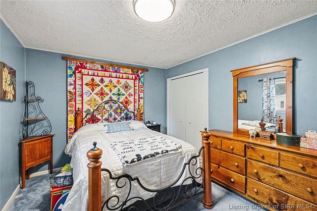 13305 Reisert Road NE, Palmyra, IN 47164