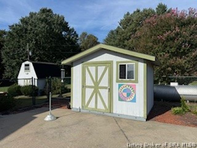 13305 Reisert Road NE, Palmyra, IN 47164
