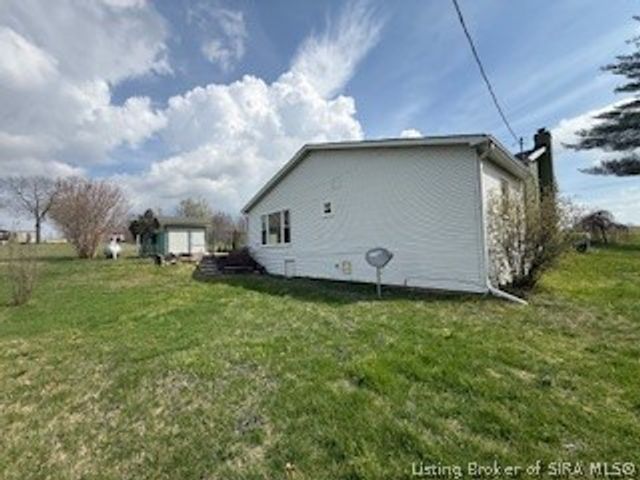 13305 Reisert Road NE, Palmyra, IN 47164