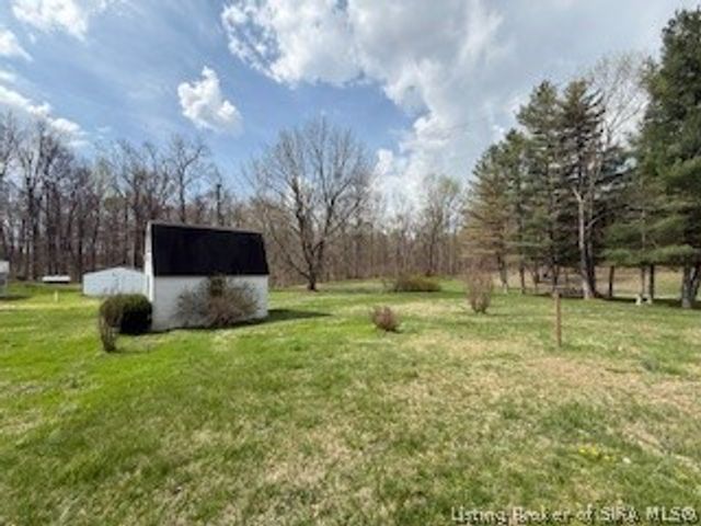13305 Reisert Road NE, Palmyra, IN 47164