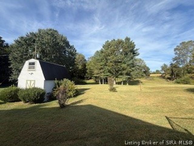 13305 Reisert Road NE, Palmyra, IN 47164