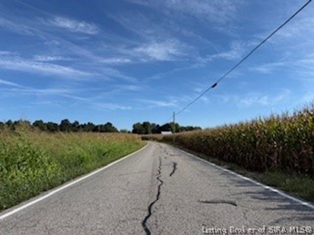 13305 Reisert Road NE, Palmyra, IN 47164