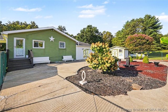 13305 Reisert Road NE, Palmyra, IN 47164