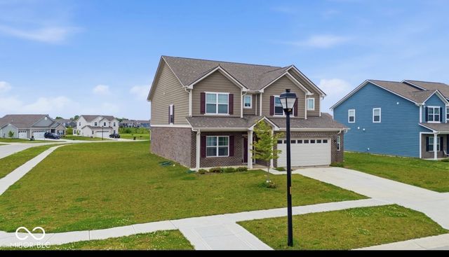 975 Bent Branch Lane, Greenwood, IN 46143