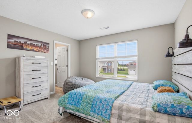 975 Bent Branch Lane, Greenwood, IN 46143