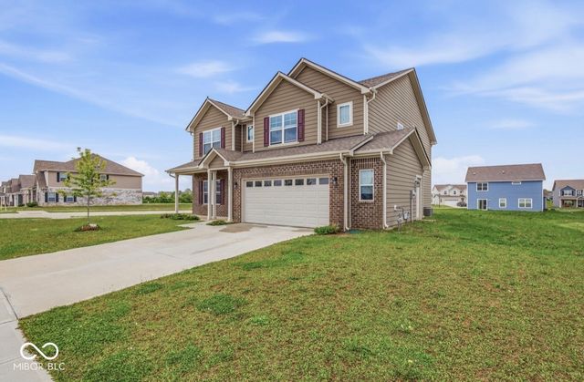 975 Bent Branch Lane, Greenwood, IN 46143