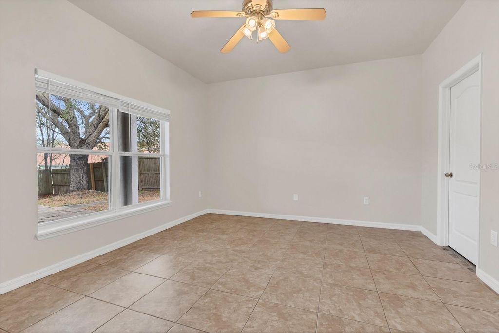 Image 17 of property listing at 7719 REX HILL TRAIL, Orlando, FL 32818