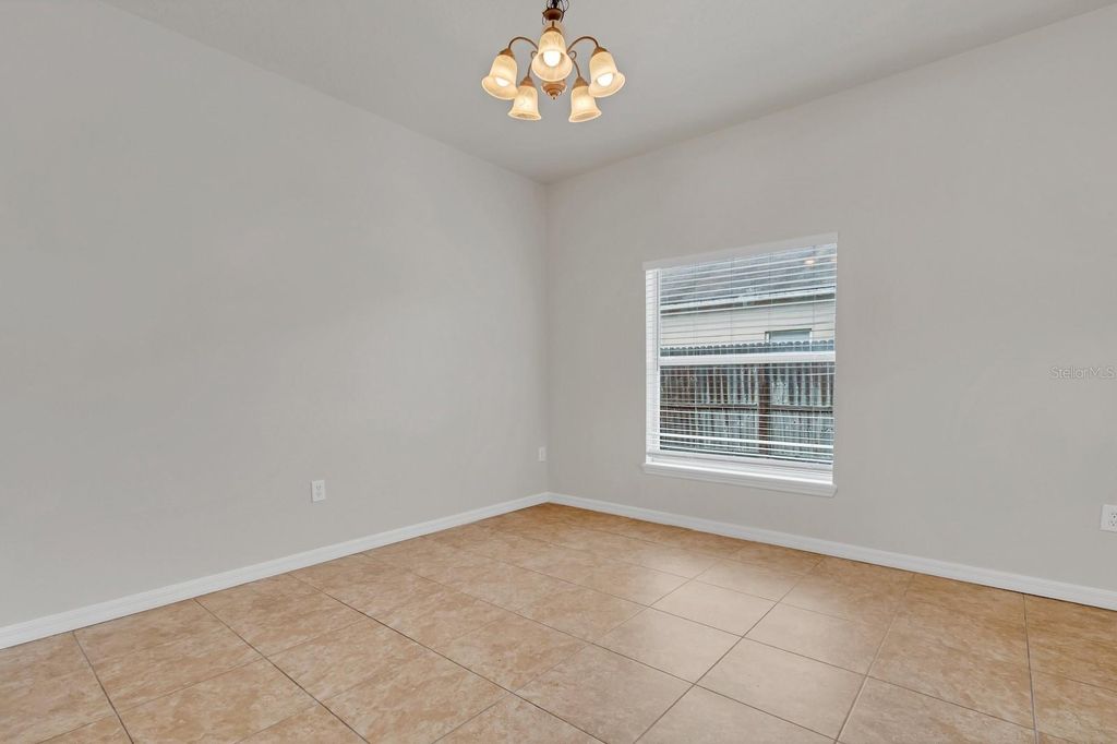 Image 23 of property listing at 7719 REX HILL TRAIL, Orlando, FL 32818