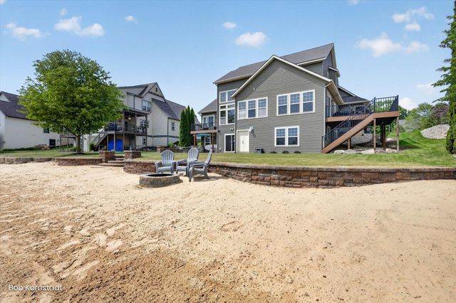 7116 Nantucket Drive SW, Byron Center, MI 49315