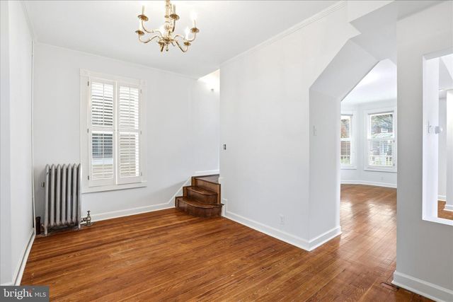901 N MARKET ST, Frederick, MD 21701