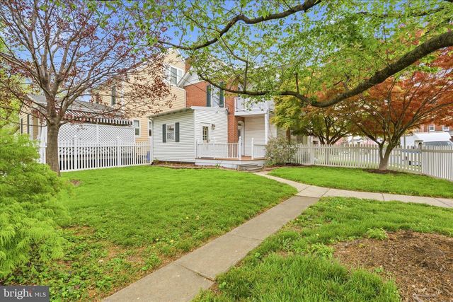 901 N MARKET ST, Frederick, MD 21701