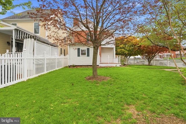 901 N MARKET ST, Frederick, MD 21701