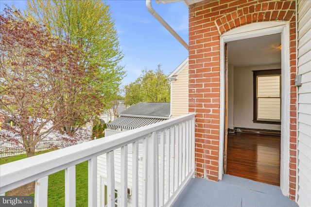 901 N MARKET ST, Frederick, MD 21701
