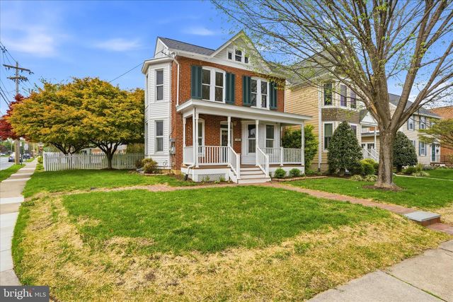 901 N MARKET ST, Frederick, MD 21701