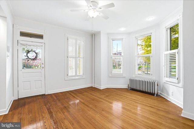 901 N MARKET ST, Frederick, MD 21701