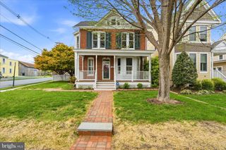 901 N MARKET ST, Frederick, MD 21701