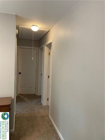 1037 Maplewood Drive, Newfoundland, PA 18445