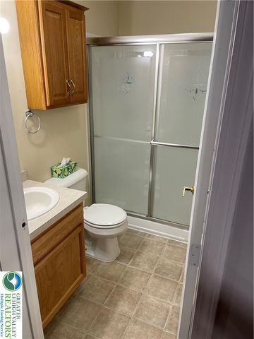 1037 Maplewood Drive, Newfoundland, PA 18445