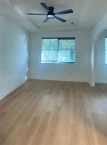 12458 SW 125th Ter 12458, Miami, FL 33186