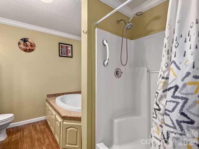 373 Starnes Cove Road, Candler, NC 28715