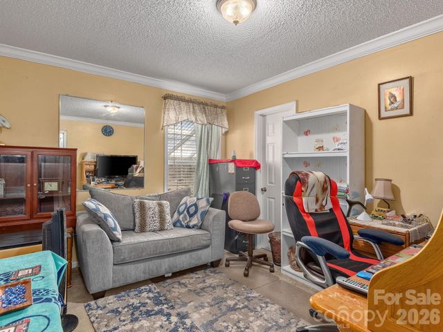 373 Starnes Cove Road, Candler, NC 28715