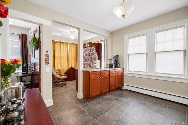 643 Warburton Avenue, Yonkers, NY 10701