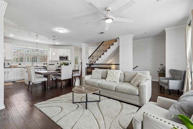 2700 Club Ridge Drive 22, Lewisville, TX 75067