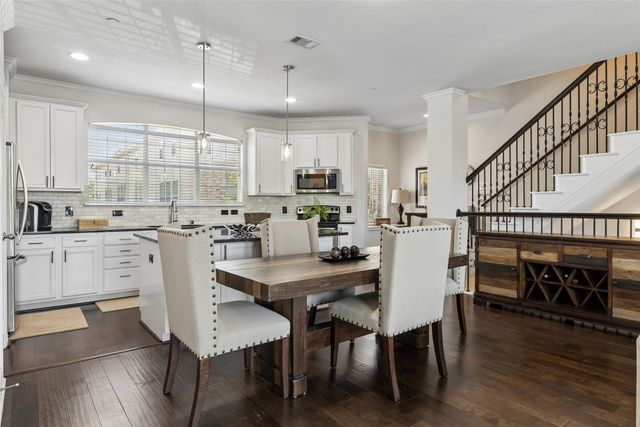 2700 Club Ridge Drive 22, Lewisville, TX 75067