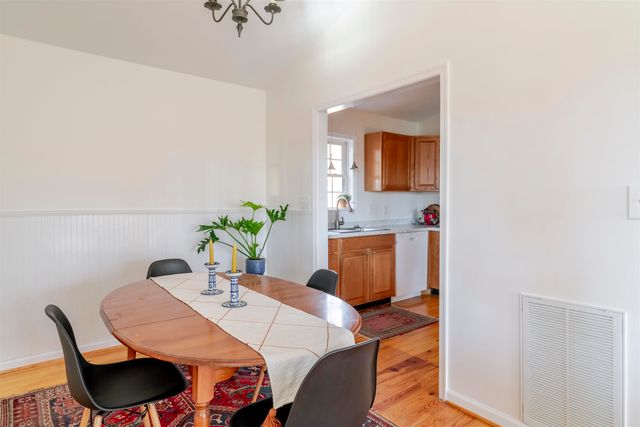 444 PEACH ST, Staunton, VA 24401