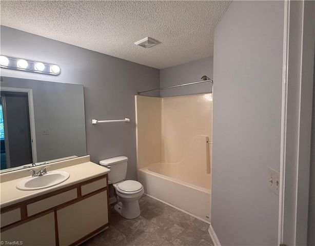 5519 Hornaday Road D, Greensboro, NC 27409