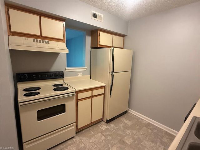 5519 Hornaday Road D, Greensboro, NC 27409