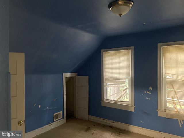 4336 SOUTHERN AVE SE, Washington, DC 20019