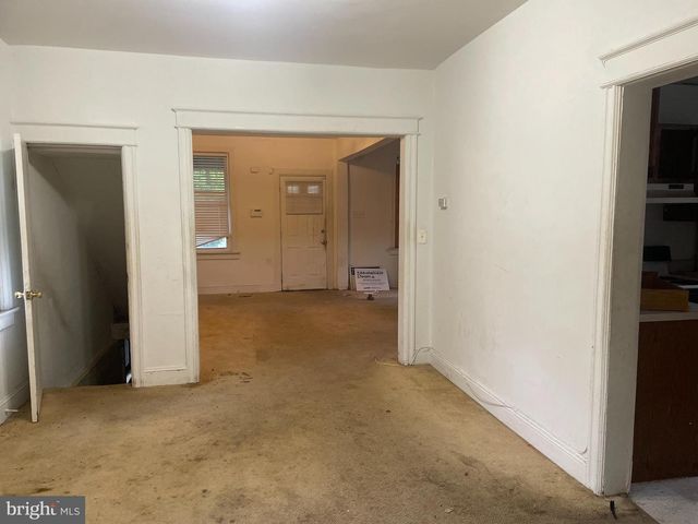 4336 SOUTHERN AVE SE, Washington, DC 20019