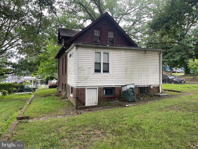 4336 SOUTHERN AVE SE, Washington, DC 20019