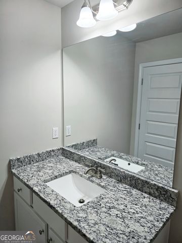 112 Tuxedo Road, Ellenwood, GA 30294