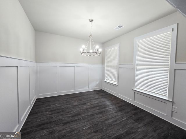 112 Tuxedo Road, Ellenwood, GA 30294