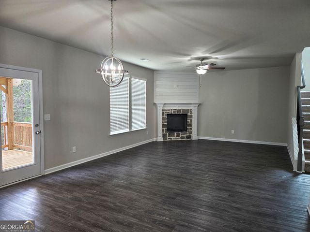 112 Tuxedo Road, Ellenwood, GA 30294